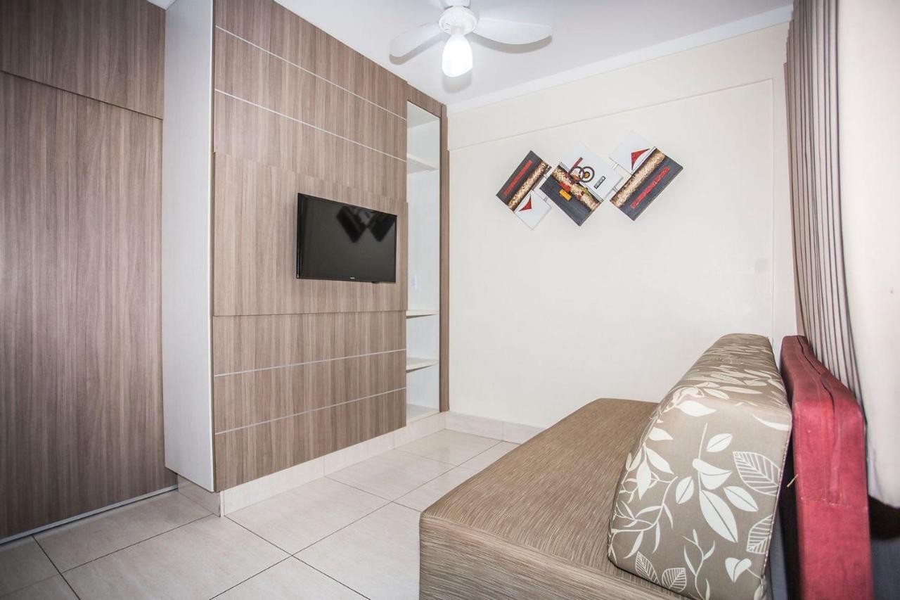 Apto 166 Lacqua diRoma V - Sacada com vista para Piscina de Ondas, roupa de Cama, camareira e garagem Caldas Novas Exterior foto
