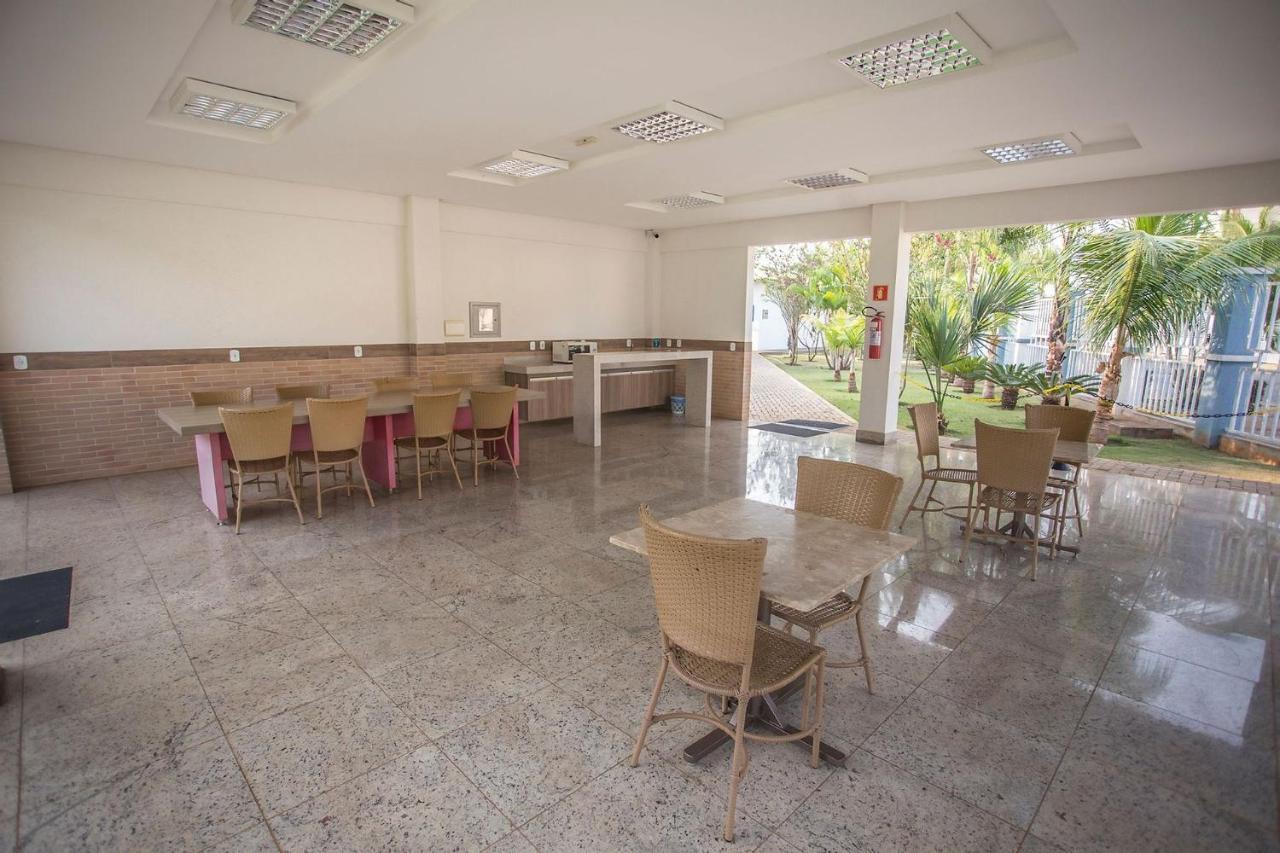 Apto 166 Lacqua diRoma V - Sacada com vista para Piscina de Ondas, roupa de Cama, camareira e garagem Caldas Novas Exterior foto